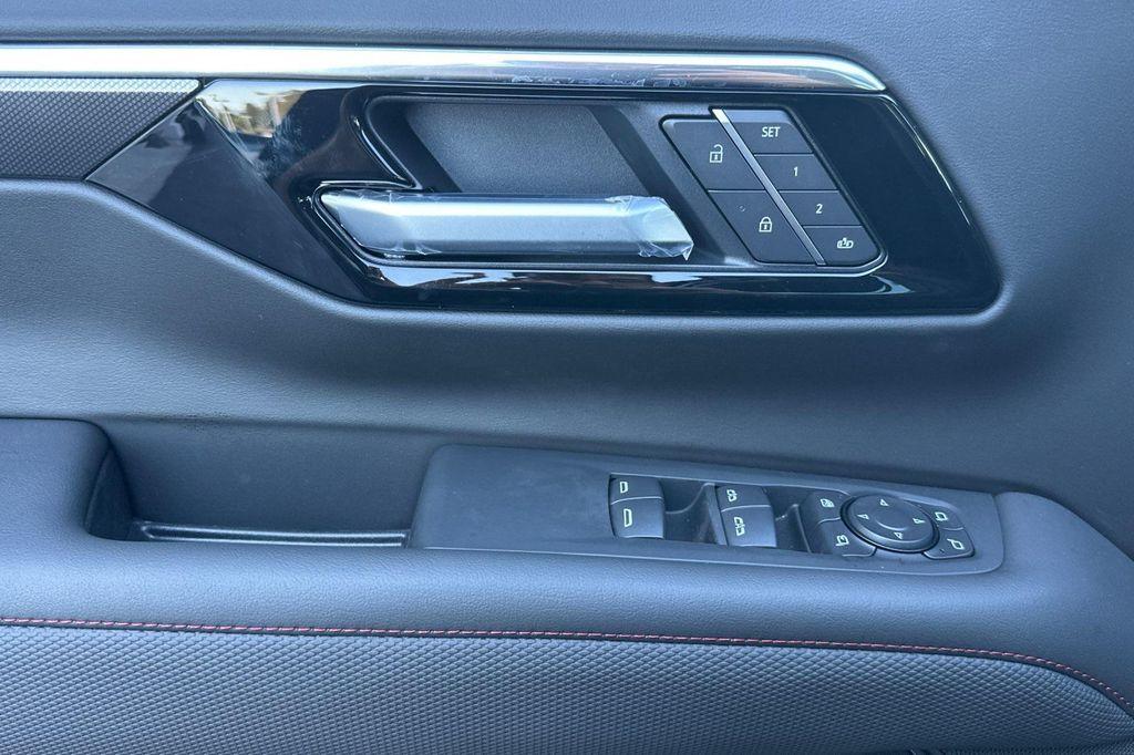 new 2026 Chevrolet Suburban car, priced at $88,545