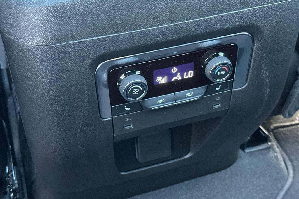 new 2026 Chevrolet Suburban car, priced at $88,545