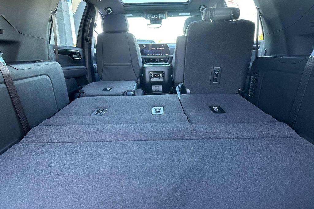 new 2026 Chevrolet Suburban car, priced at $88,545