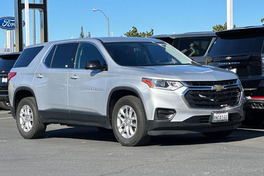 used 2020 Chevrolet Traverse car, priced at $18,129