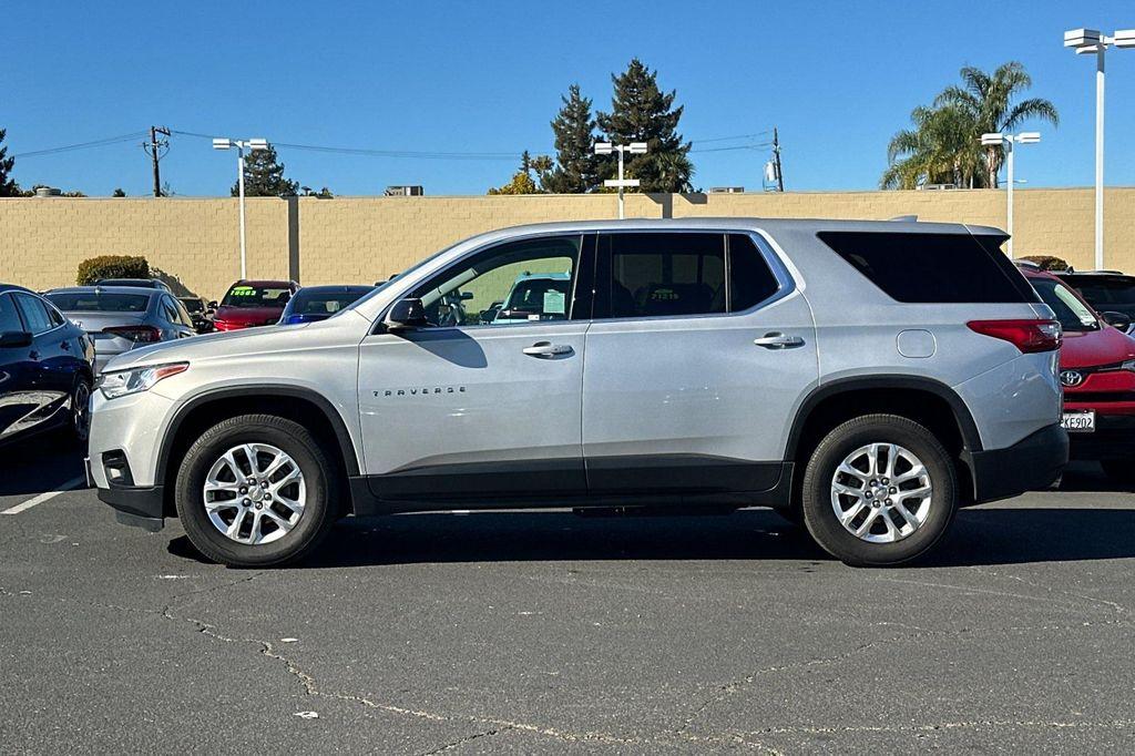 used 2020 Chevrolet Traverse car, priced at $18,129