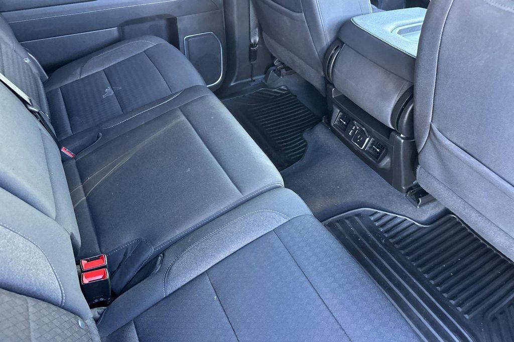 used 2022 GMC Sierra 1500 car, priced at $35,999