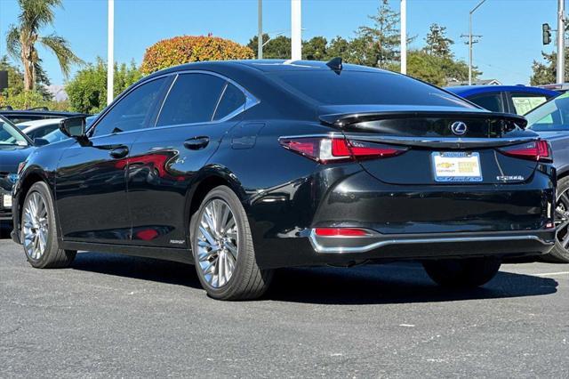 used 2022 Lexus ES 300h car, priced at $39,524