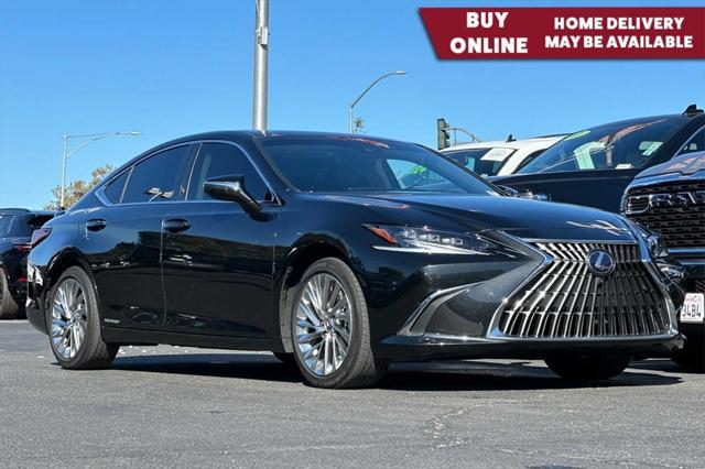 used 2022 Lexus ES 300h car, priced at $39,524