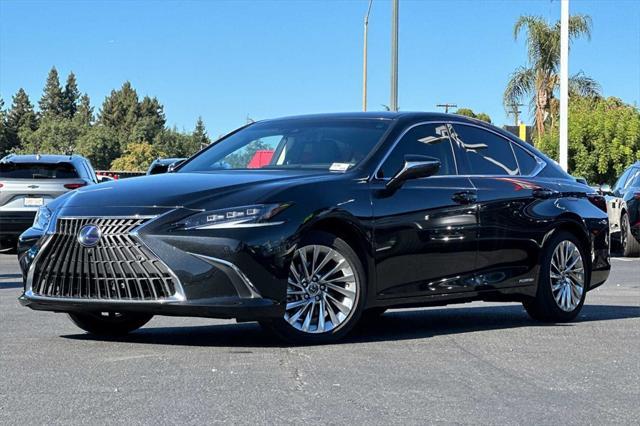 used 2022 Lexus ES 300h car, priced at $39,524