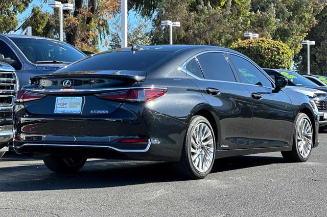 used 2022 Lexus ES 300h car, priced at $39,524