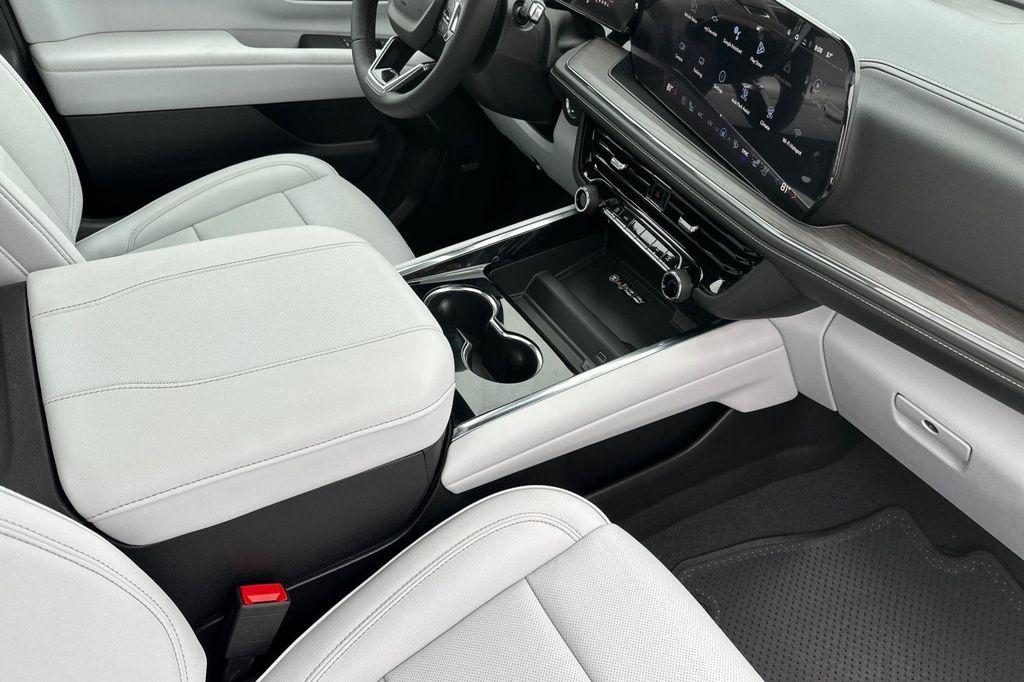 new 2026 Chevrolet Suburban car, priced at $84,985