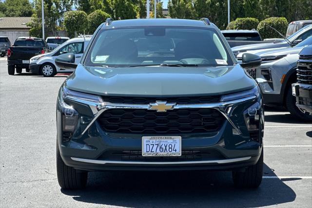 used 2025 Chevrolet Trax car, priced at $23,988