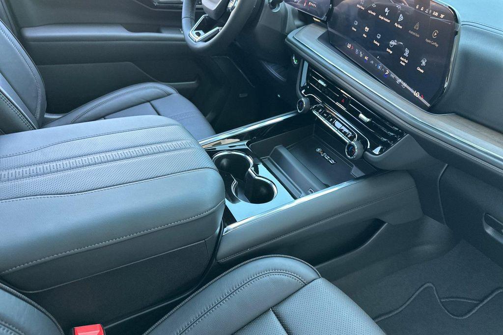 new 2025 Chevrolet Tahoe car, priced at $88,230