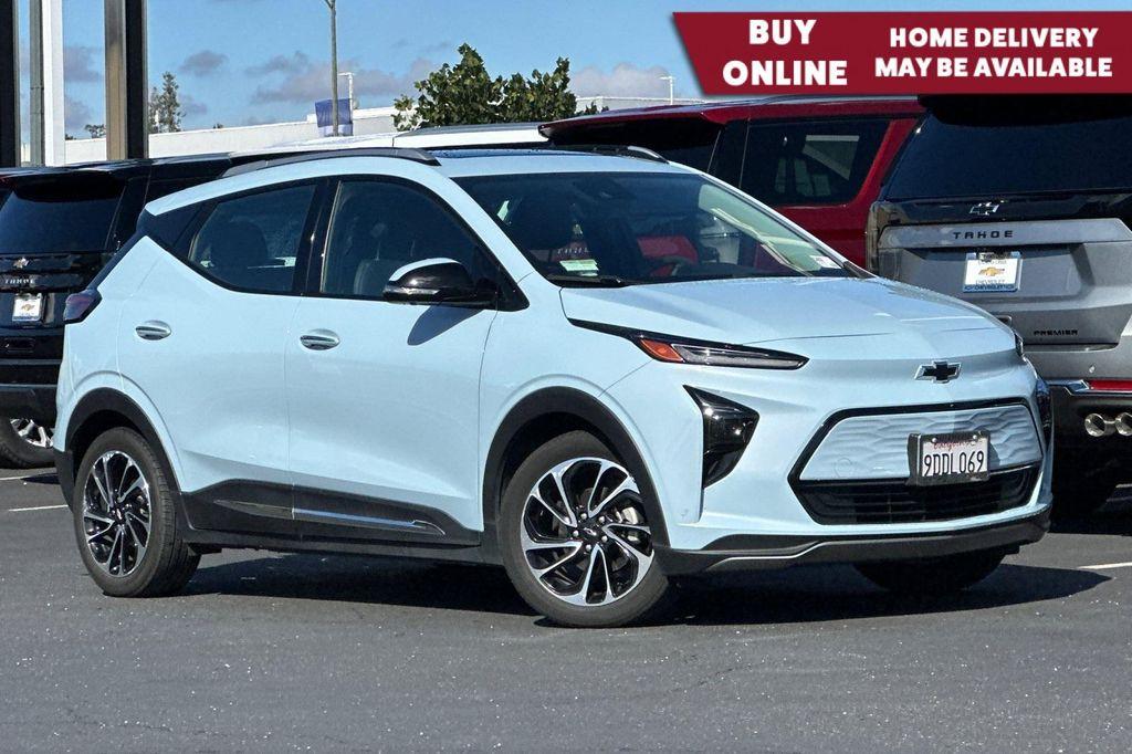 used 2022 Chevrolet Bolt EUV car, priced at $23,039