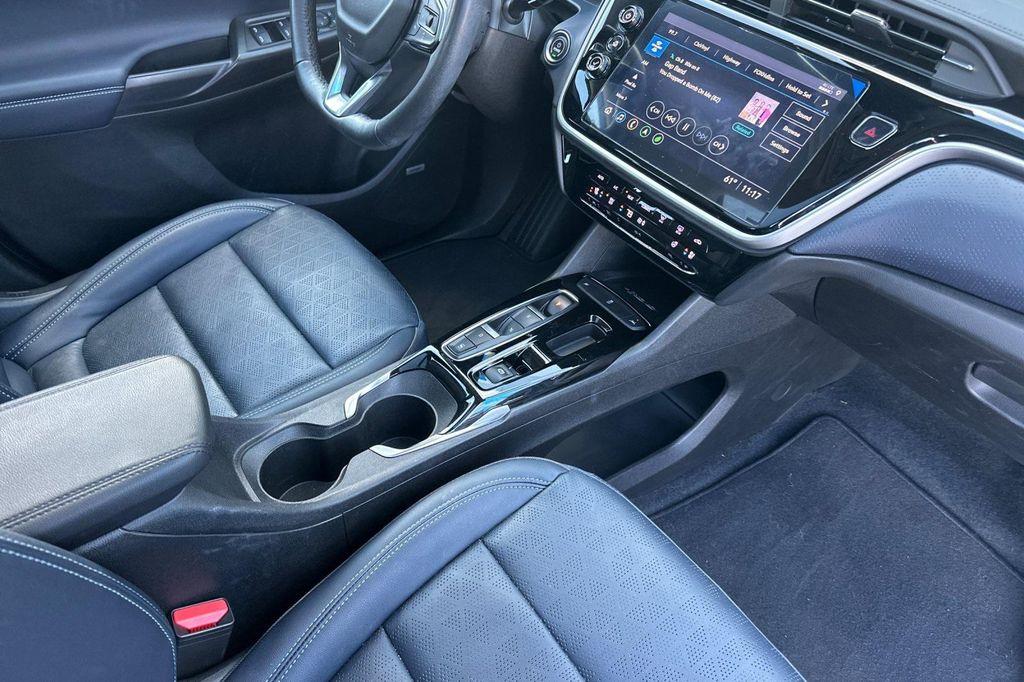 used 2022 Chevrolet Bolt EUV car, priced at $22,559