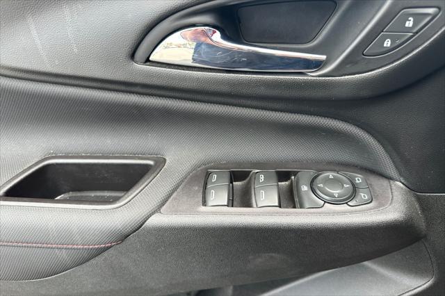 used 2022 Chevrolet Equinox car, priced at $23,374