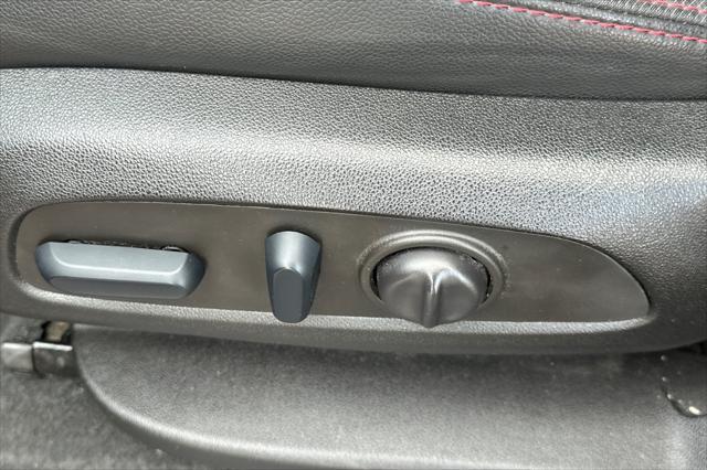 used 2022 Chevrolet Equinox car, priced at $23,374