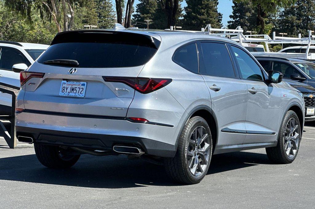used 2022 Acura MDX car, priced at $40,988