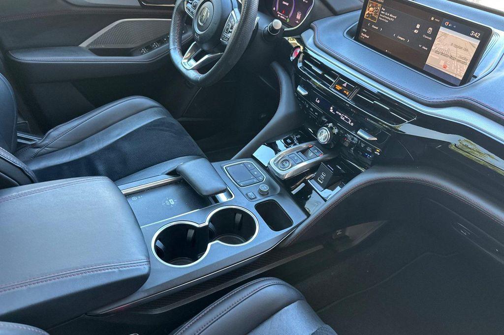 used 2022 Acura MDX car, priced at $40,988