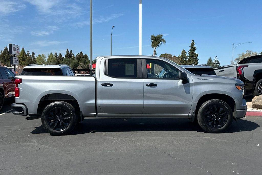 used 2025 Chevrolet Silverado 1500 car, priced at $39,994