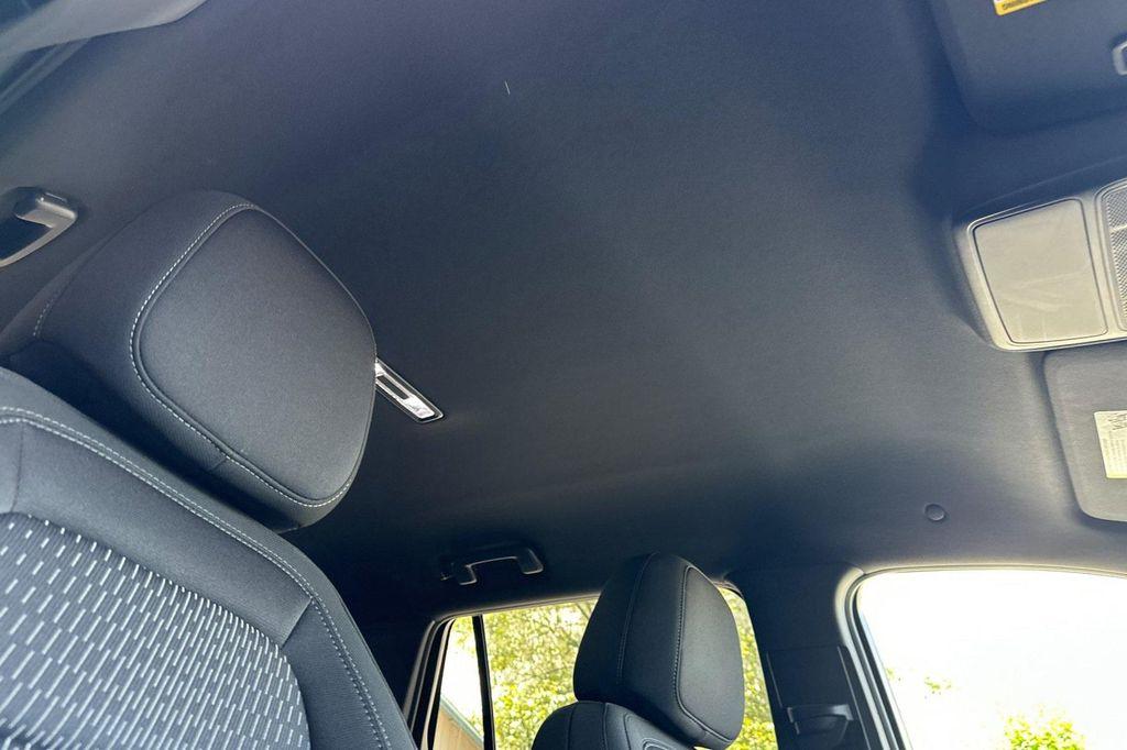 used 2025 Chevrolet Equinox car, priced at $27,354