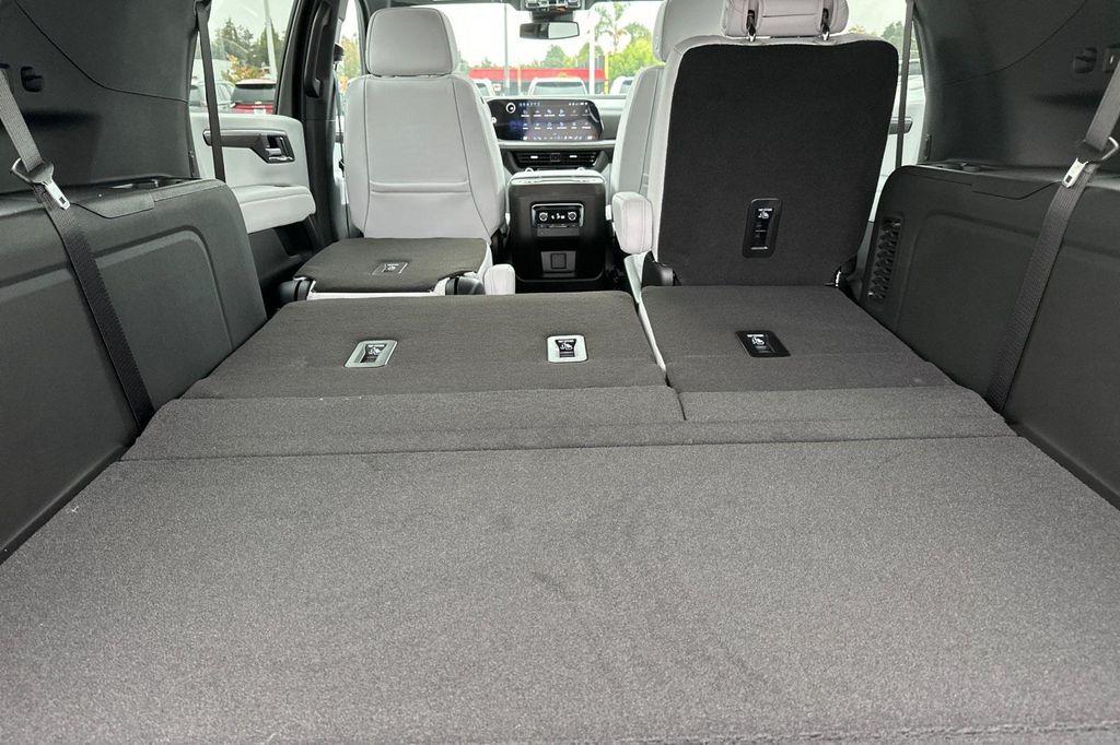 new 2026 Chevrolet Suburban car, priced at $83,422