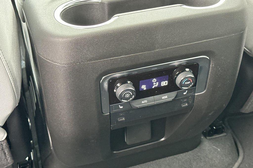 new 2026 Chevrolet Suburban car, priced at $83,422