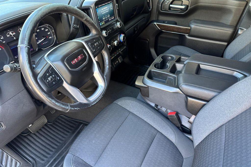 used 2022 GMC Sierra 1500 car, priced at $35,295