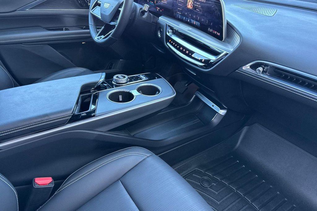 used 2024 Cadillac LYRIQ car, priced at $41,788