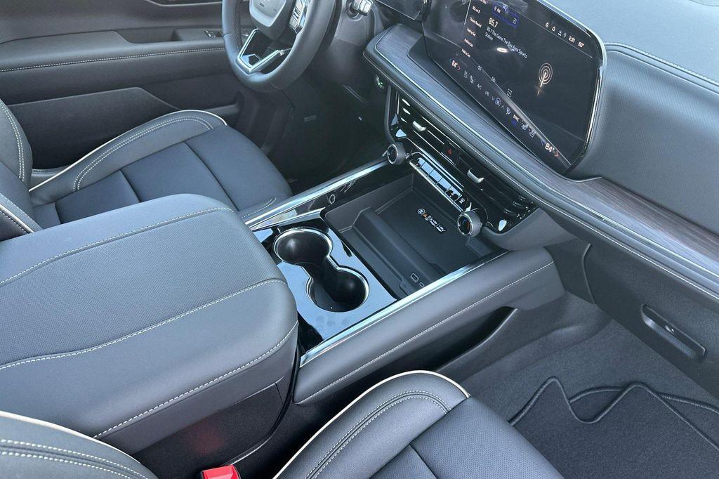 new 2026 Chevrolet Suburban car, priced at $95,730