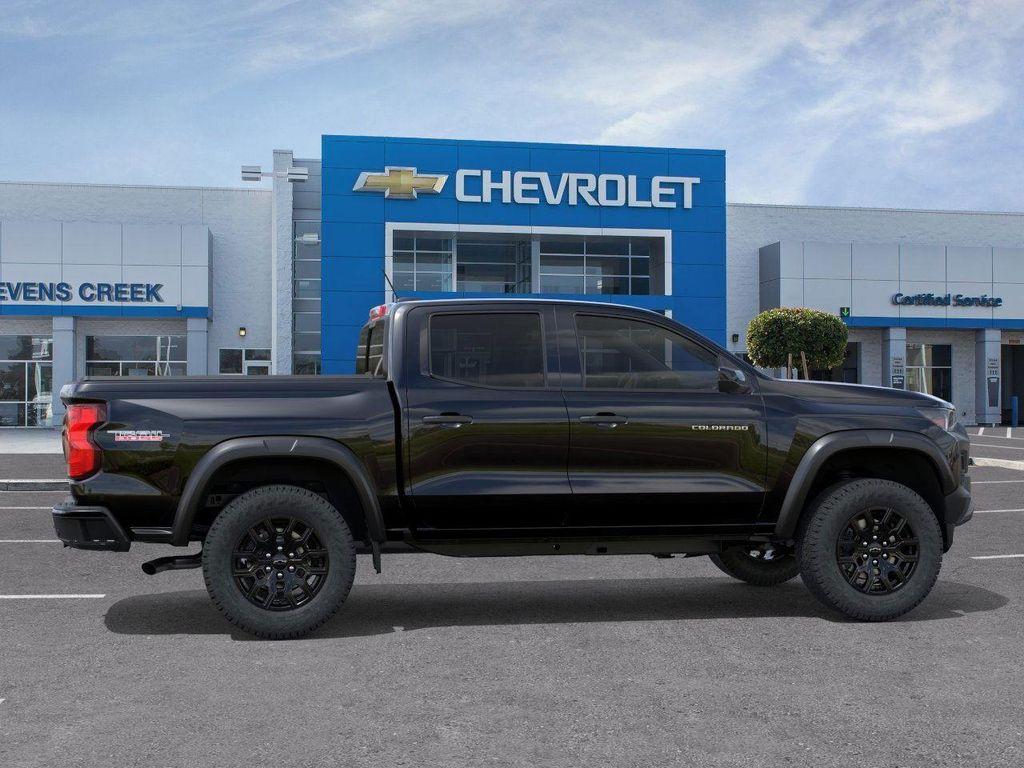 new 2026 Chevrolet Colorado car, priced at $45,333