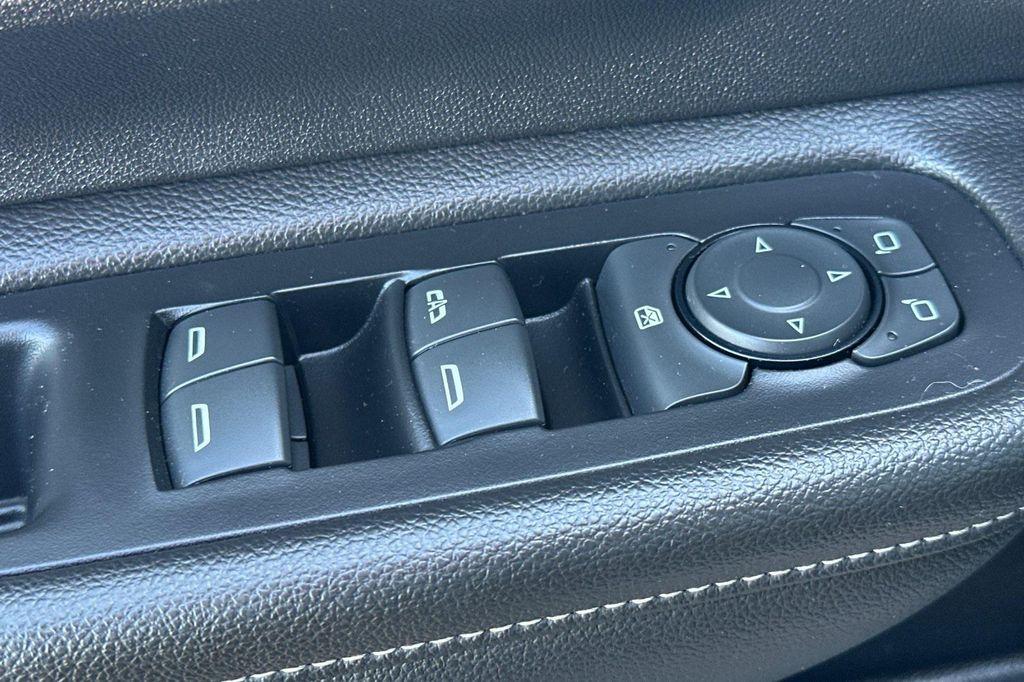 used 2023 GMC Terrain car, priced at $20,874
