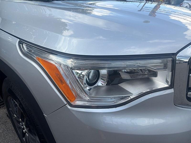 used 2018 GMC Acadia car, priced at $18,999