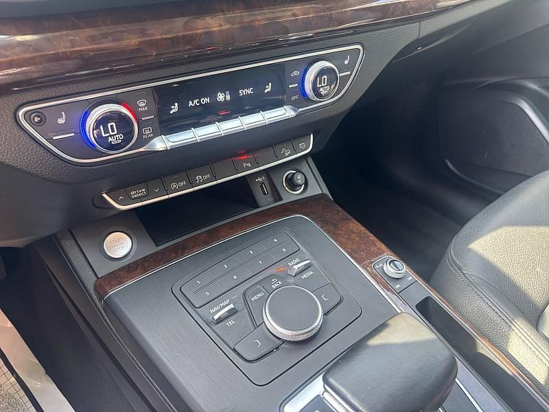 used 2020 Audi Q5 car, priced at $20,999