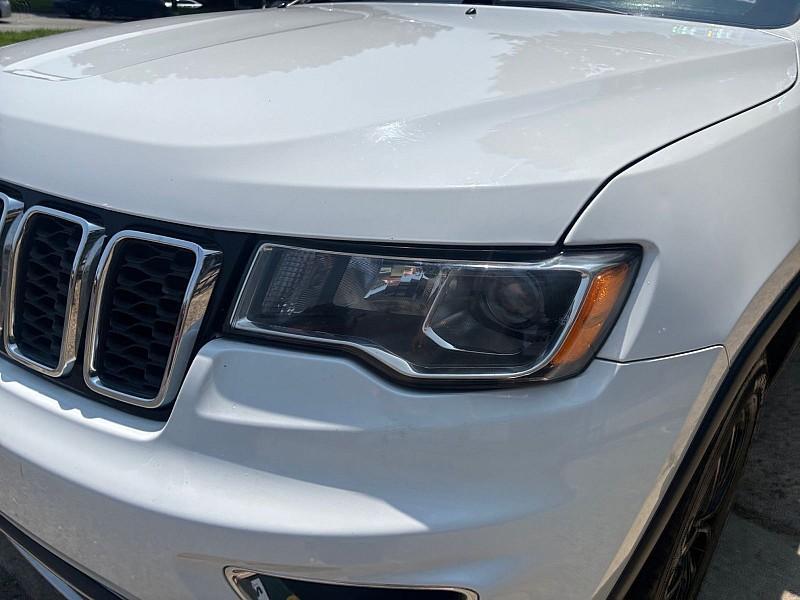 used 2017 Jeep Grand Cherokee car, priced at $15,999