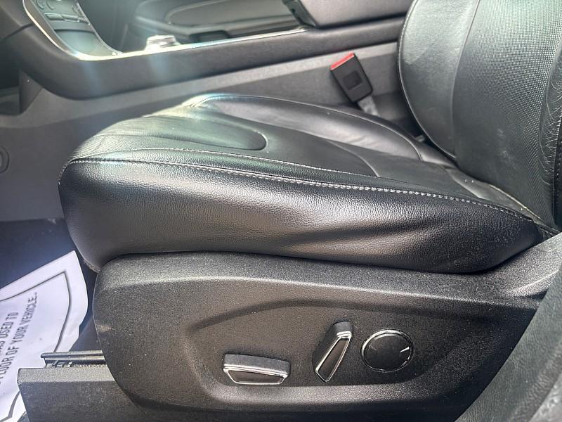 used 2019 Ford Edge car, priced at $18,999