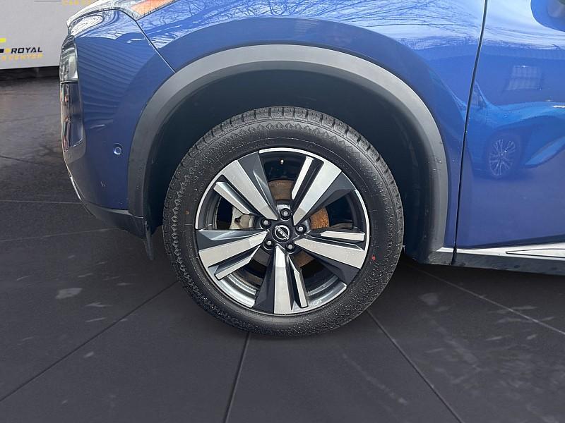 used 2023 Nissan Rogue car, priced at $24,999