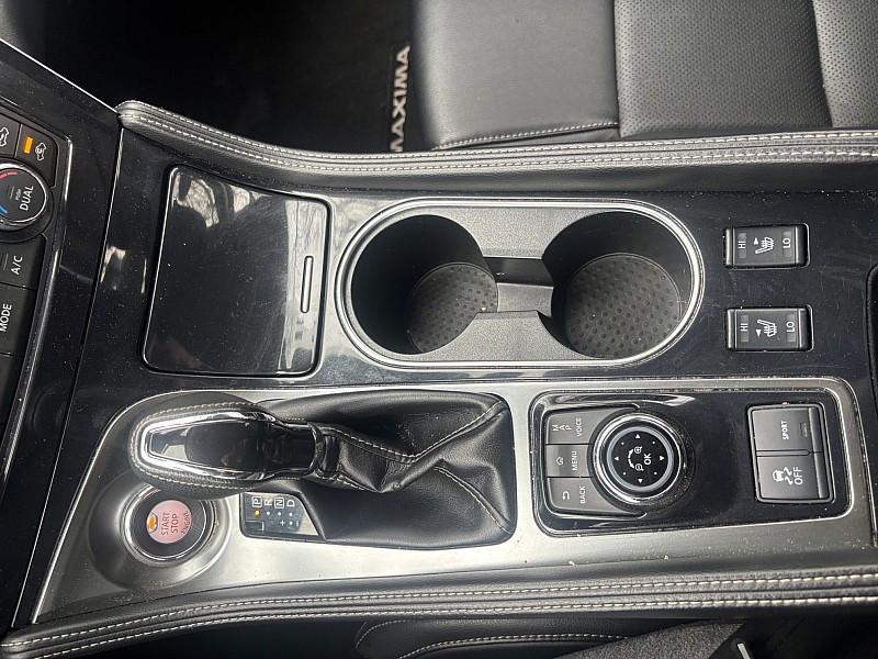 used 2023 Nissan Maxima car, priced at $26,999