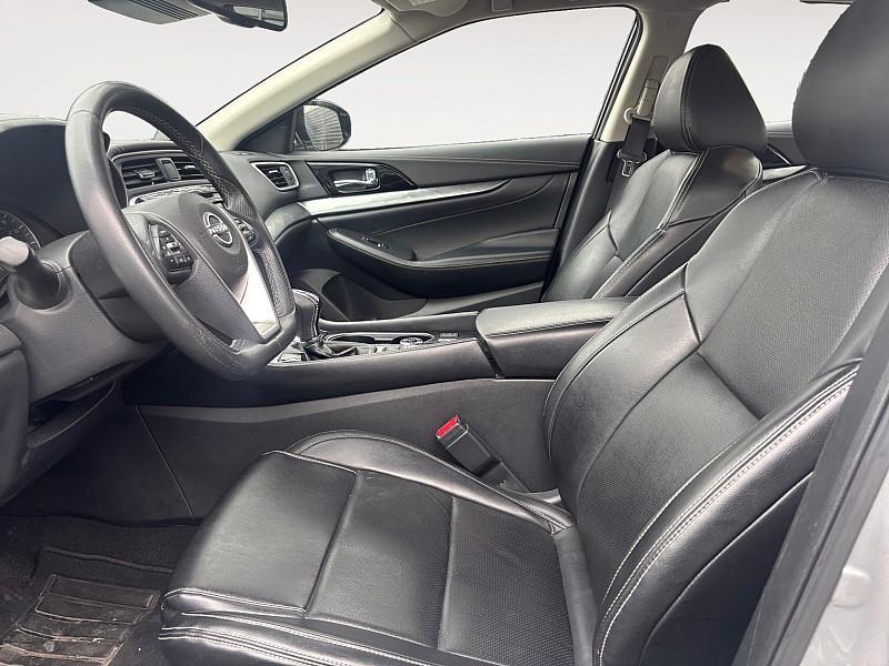 used 2023 Nissan Maxima car, priced at $26,999