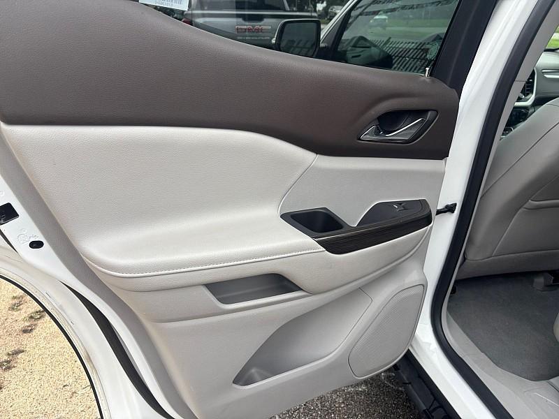 used 2023 GMC Acadia car, priced at $26,699