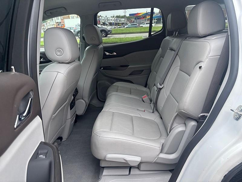 used 2023 GMC Acadia car, priced at $26,699