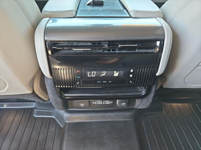 used 2022 Jeep Wagoneer car, priced at $44,000