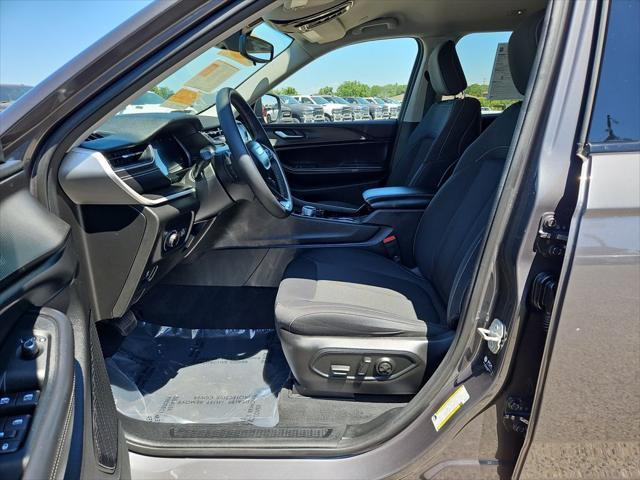 used 2023 Jeep Grand Cherokee L car, priced at $31,000