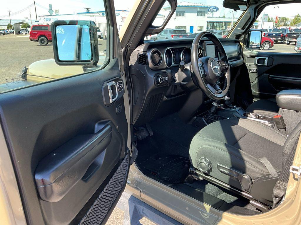 used 2020 Jeep Gladiator car, priced at $36,500