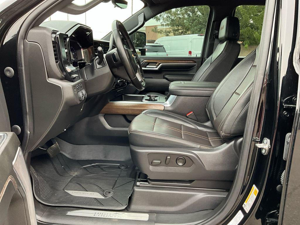 used 2024 Chevrolet Silverado 2500 car, priced at $66,665