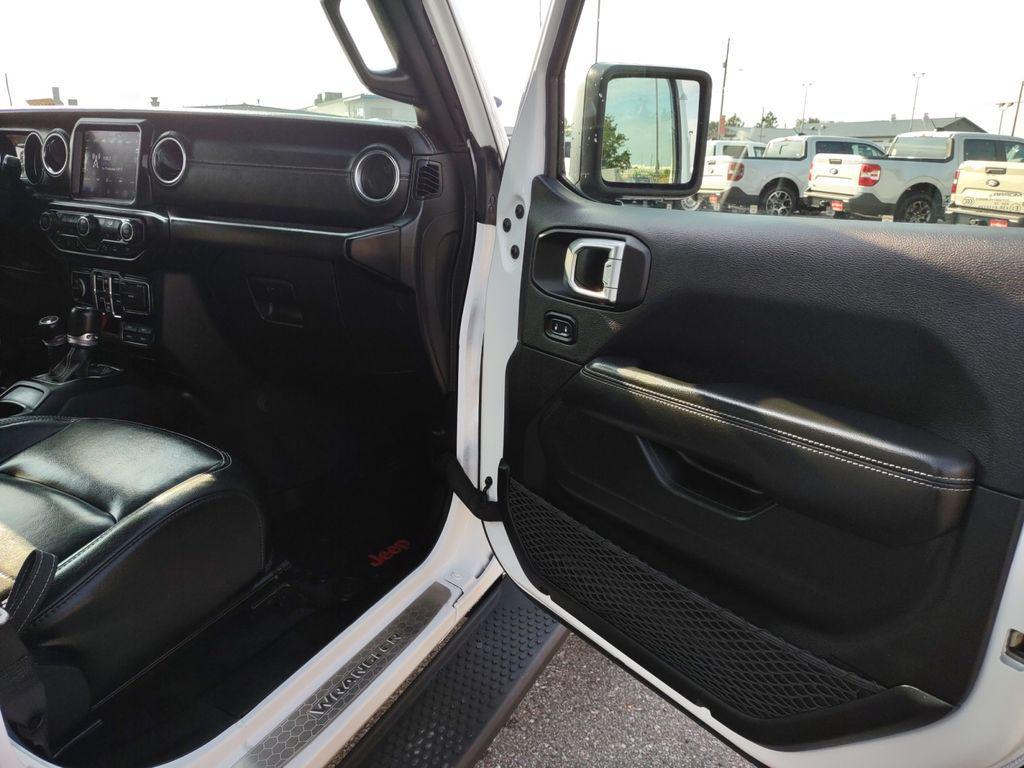used 2021 Jeep Wrangler Unlimited car, priced at $35,411