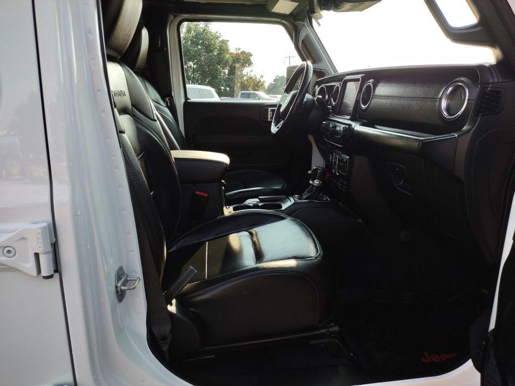 used 2021 Jeep Wrangler Unlimited car, priced at $35,411