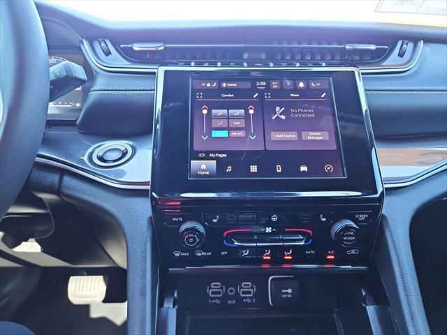 used 2023 Jeep Grand Cherokee car, priced at $34,250