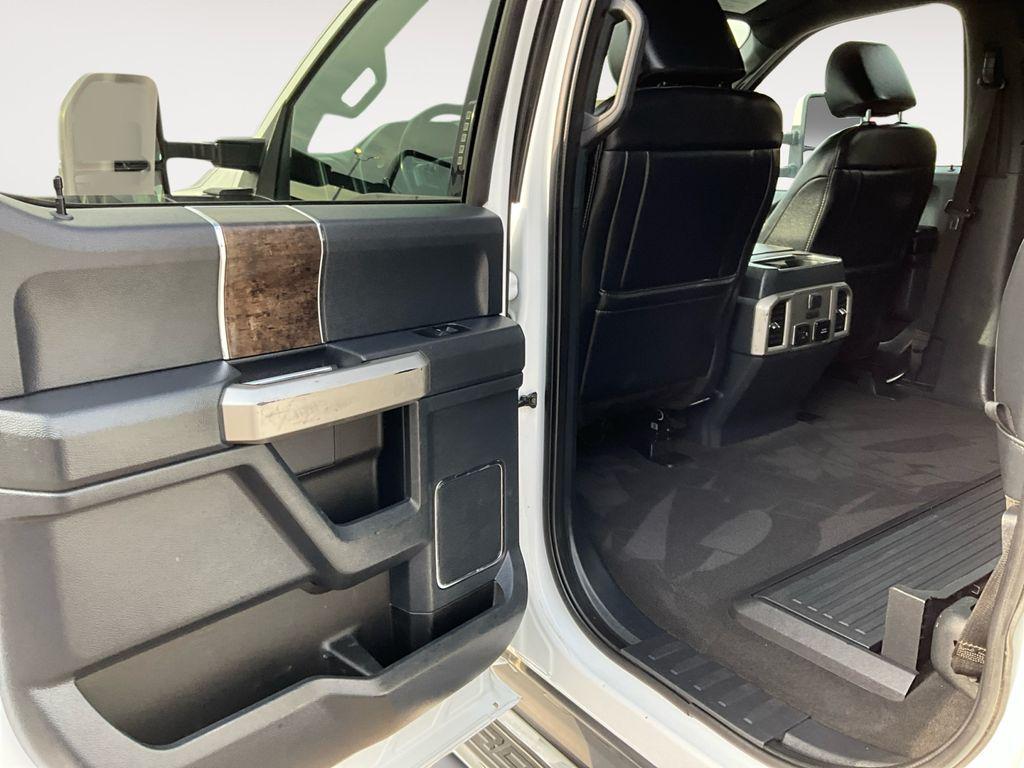 used 2022 Ford F-350 car, priced at $60,000