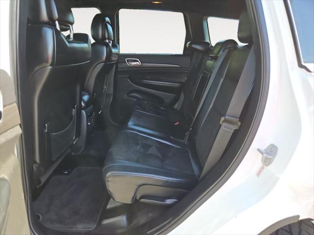 used 2015 Jeep Grand Cherokee car, priced at $14,000