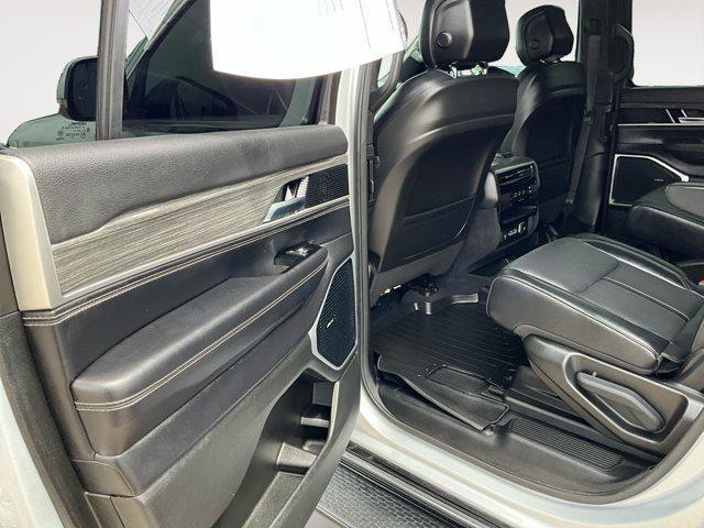 used 2022 Jeep Wagoneer car, priced at $49,499