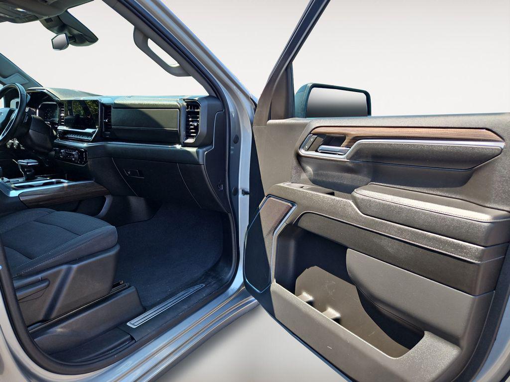 used 2023 Chevrolet Silverado 1500 car, priced at $39,600