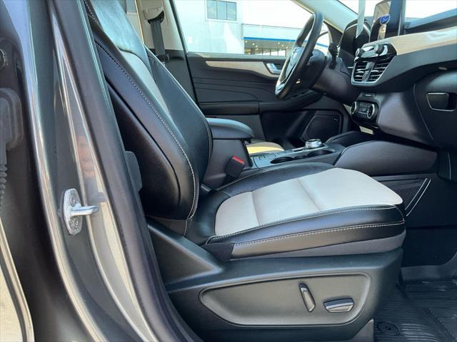 used 2022 Ford Escape car, priced at $29,999