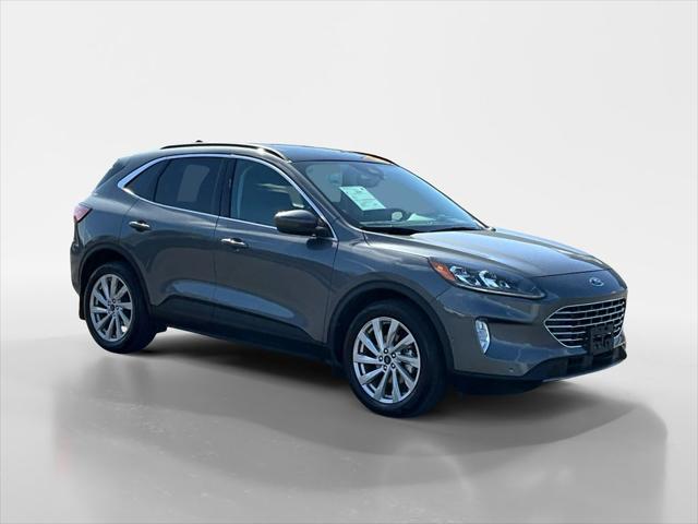 used 2022 Ford Escape car, priced at $29,999